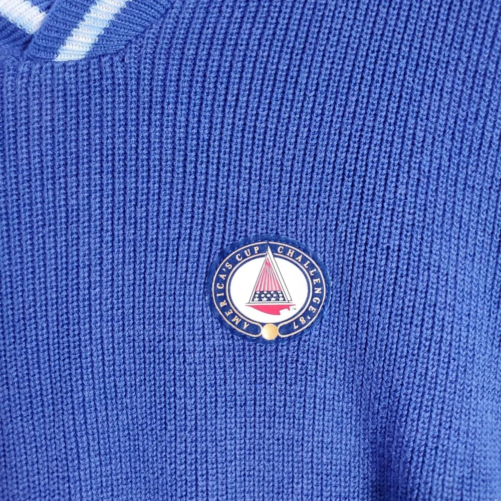 VINTAGE Demetre Men Sweater Small Blue America Cup Challenge '87 Crest Yacht‎